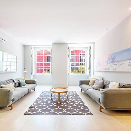 Guestready - Newly Renovated Chiado Haven Apartment Lisbon Exterior photo
