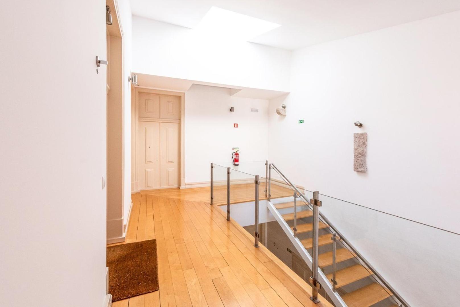 Guestready - Newly Renovated Chiado Haven Apartment Lisbon Exterior photo